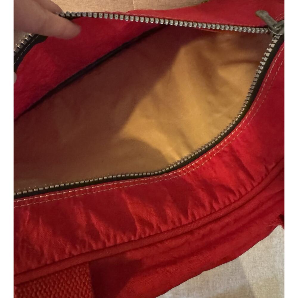 Kipling Large Duffle Red Luggage Travel Gym School 90's Vintage Y2K - Picture 11 of 14